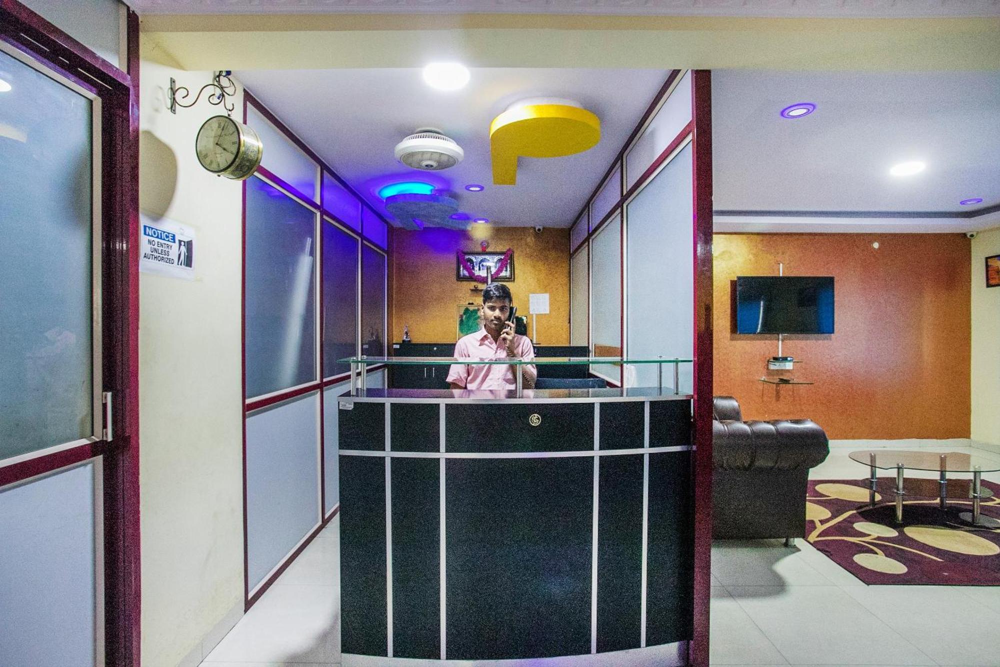 Hotel O Gymkhana Comforts Jālahalli 外观 照片